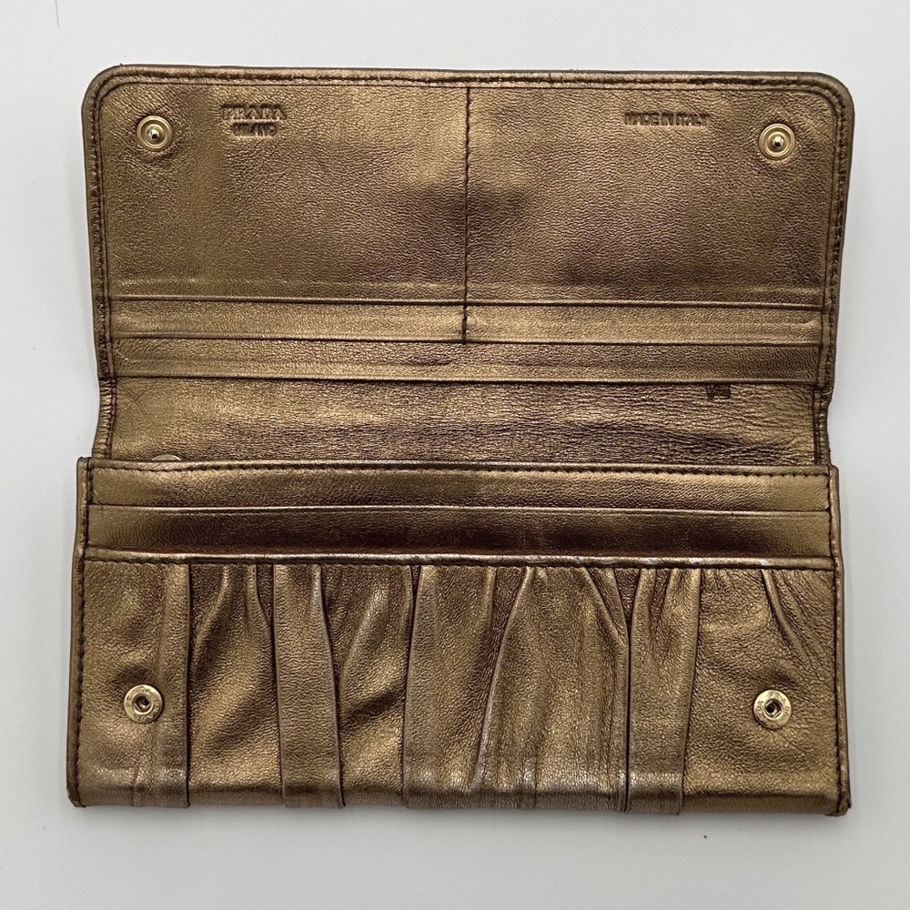 Prada Nappa Gaufre Gold Metallic Wallet - Picture 2 of 16